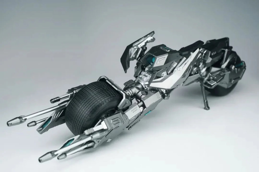 DC Comics Catwoman and Bat-Pod 1/10 Scale - Mokei Otaku