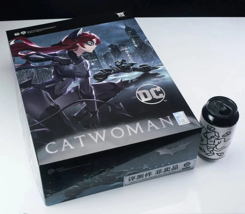 DC Comics Catwoman and Bat-Pod 1/10 Scale - Mokei Otaku